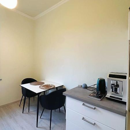 2 Schlafzimmer Waschenspuelmaschine Duisburg Buitenkant foto